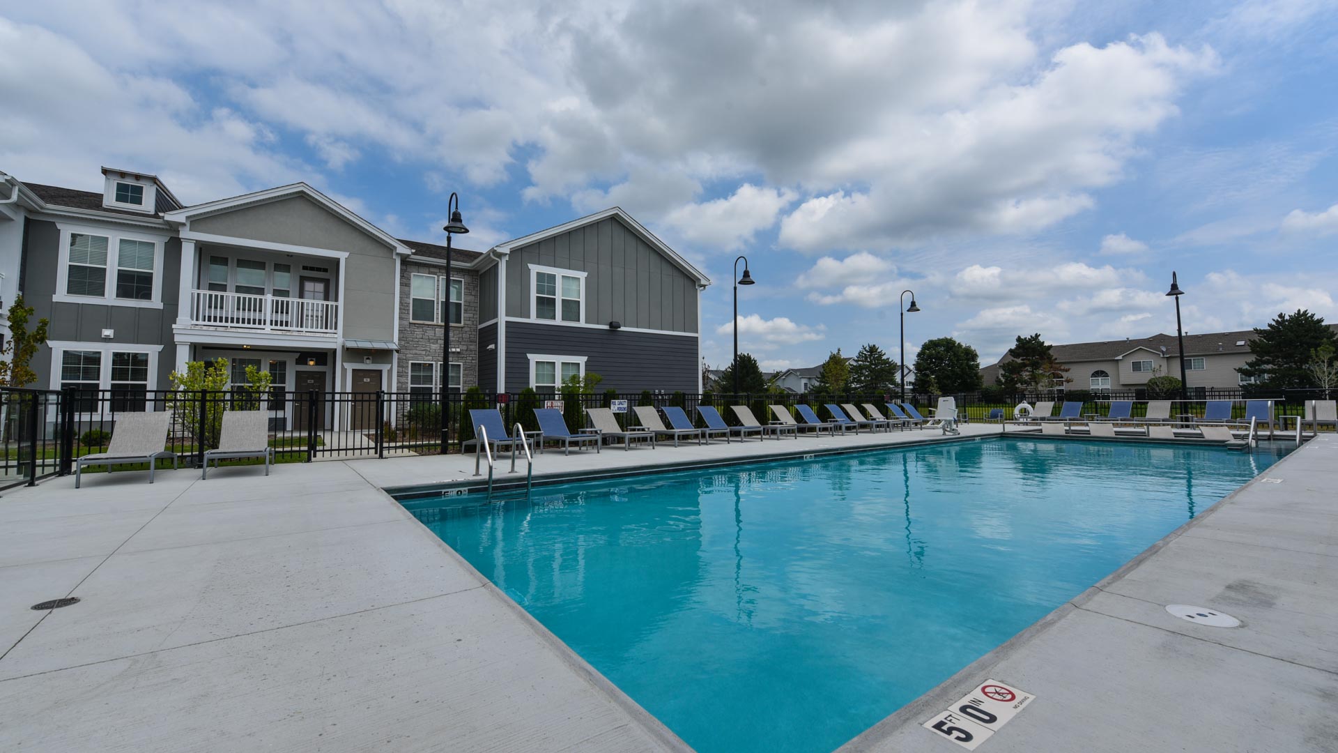 Photos of Springs at Orchard Road in North Aurora, IL